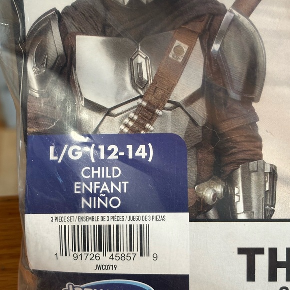 NEW - Star Wars The Mandalorian Kids Costume - Picture 3 of 4
